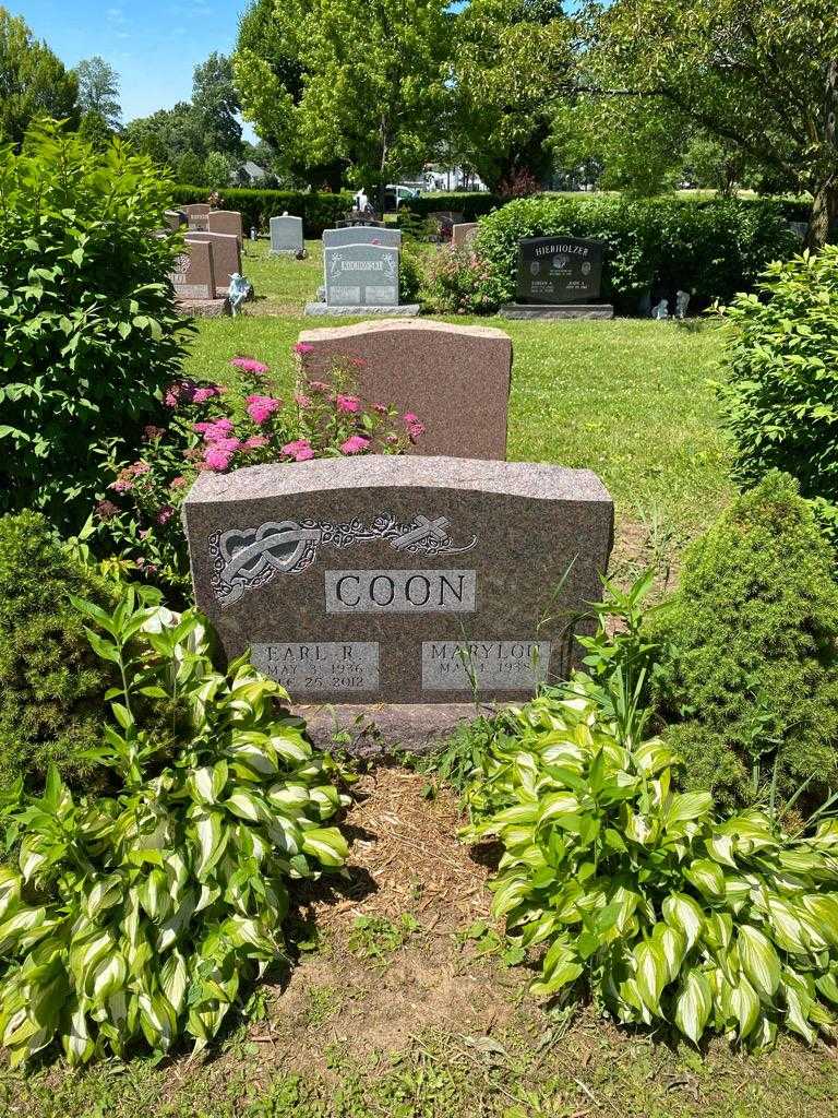 Earl R. Coon's grave. Photo 2