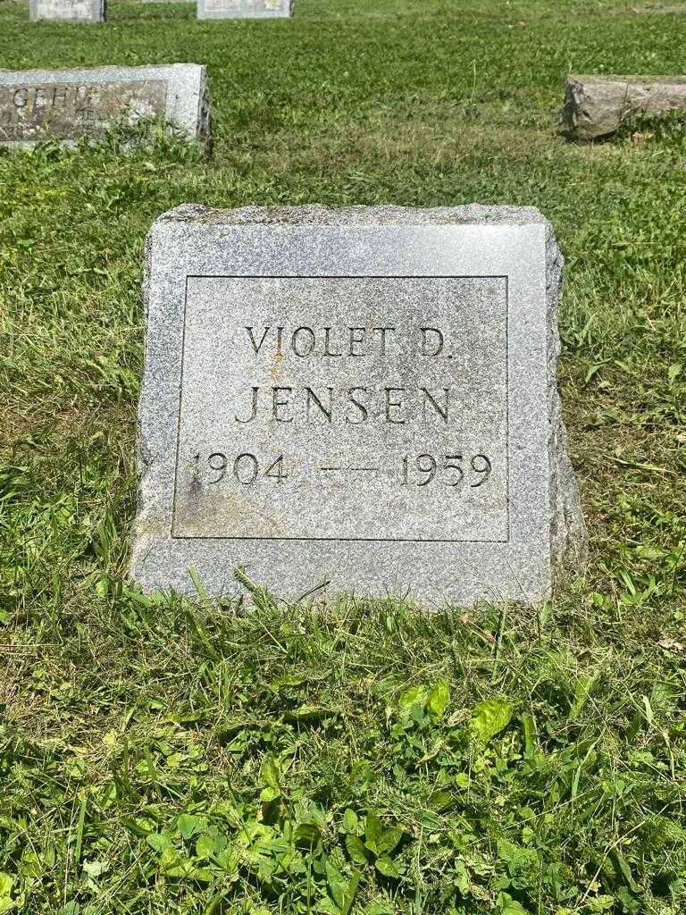 Violet D. Jensen's grave. Photo 3