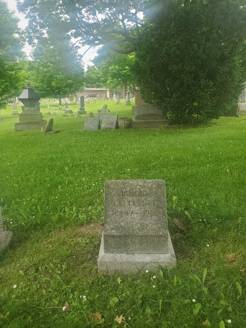 Nicholas Latterner's grave. Photo 2