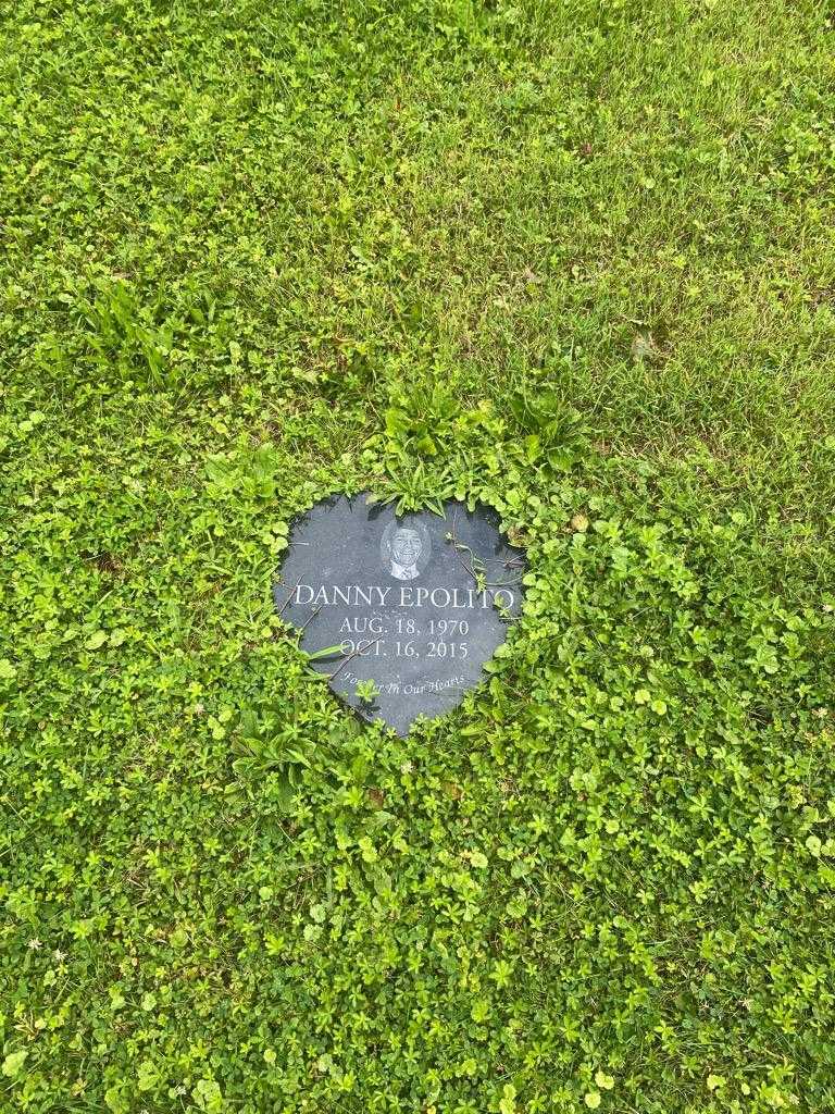 Rose Nina Rosenfeld's grave. Photo 5