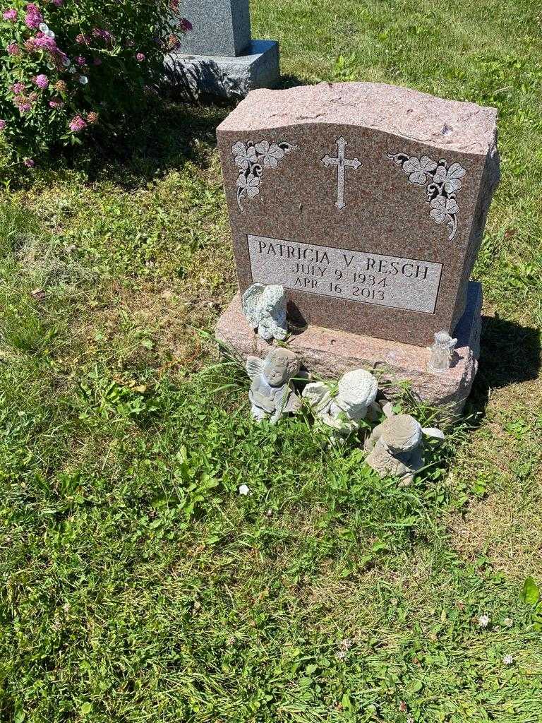 Patricia V. Resch's grave. Photo 2