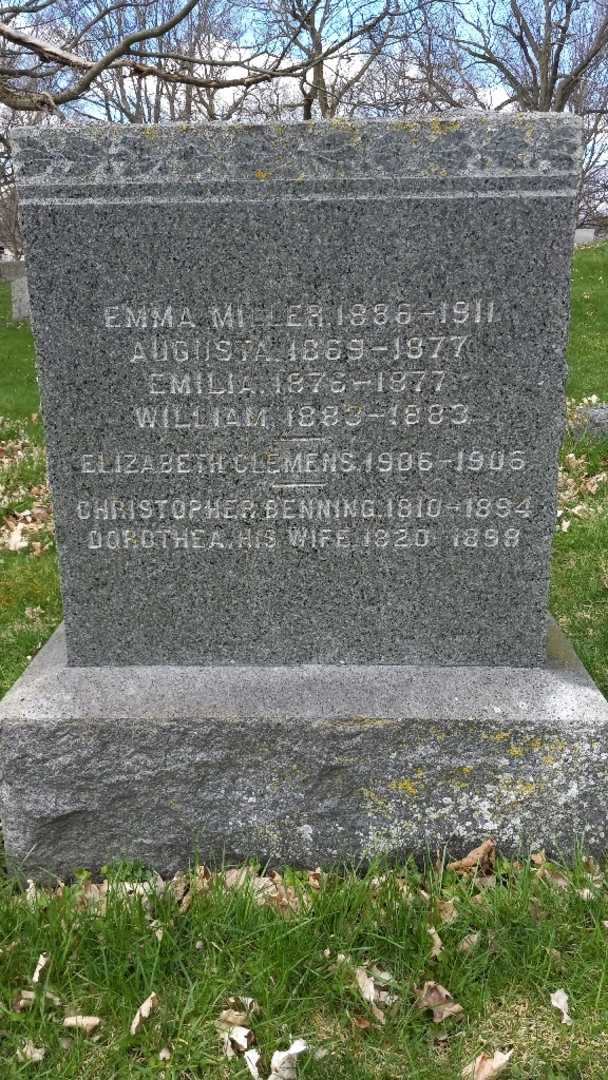 Emilia "Amelia" Benning's grave. Photo 3