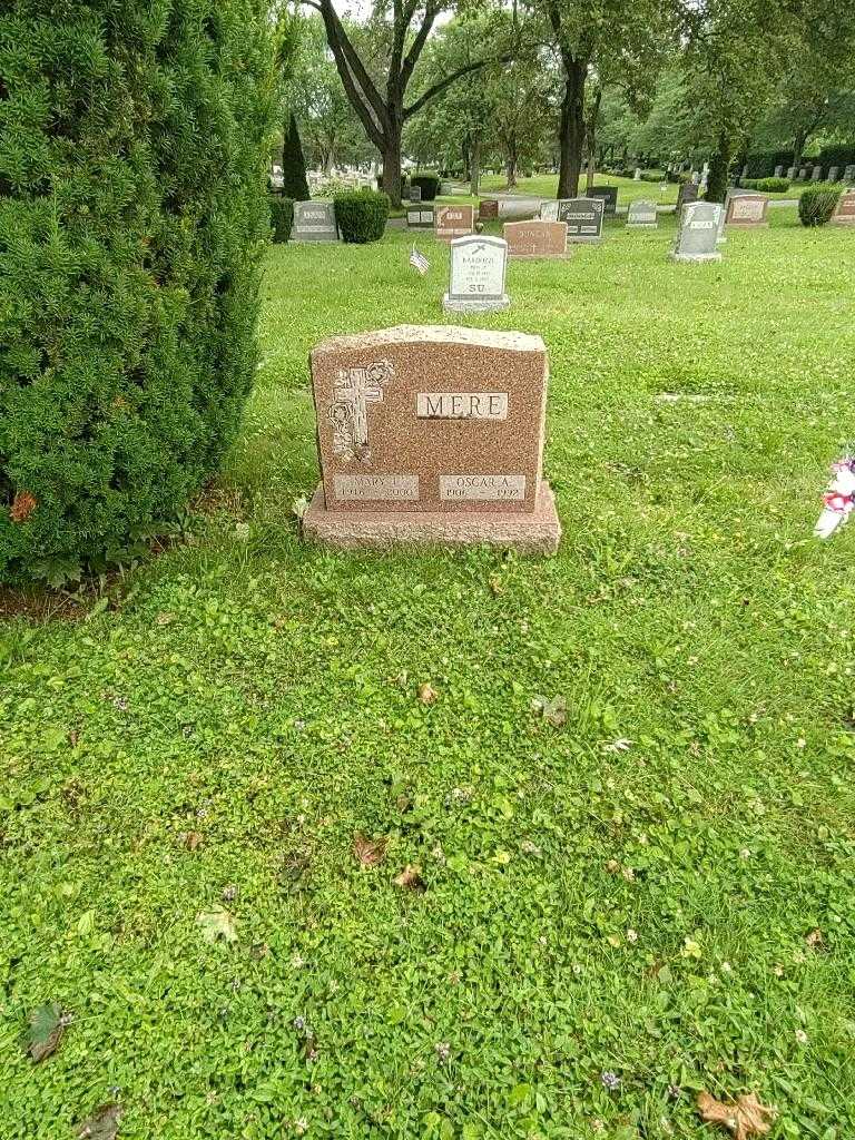 Oscar A. Mere's grave. Photo 1