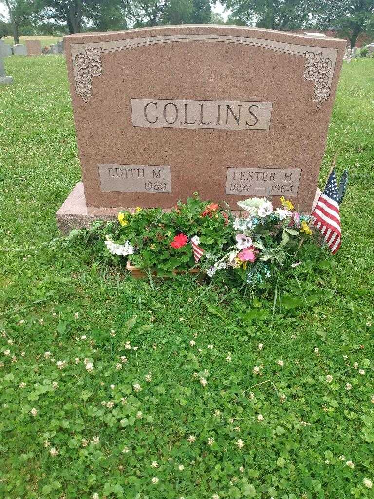 Edith M. Collins's grave. Photo 1