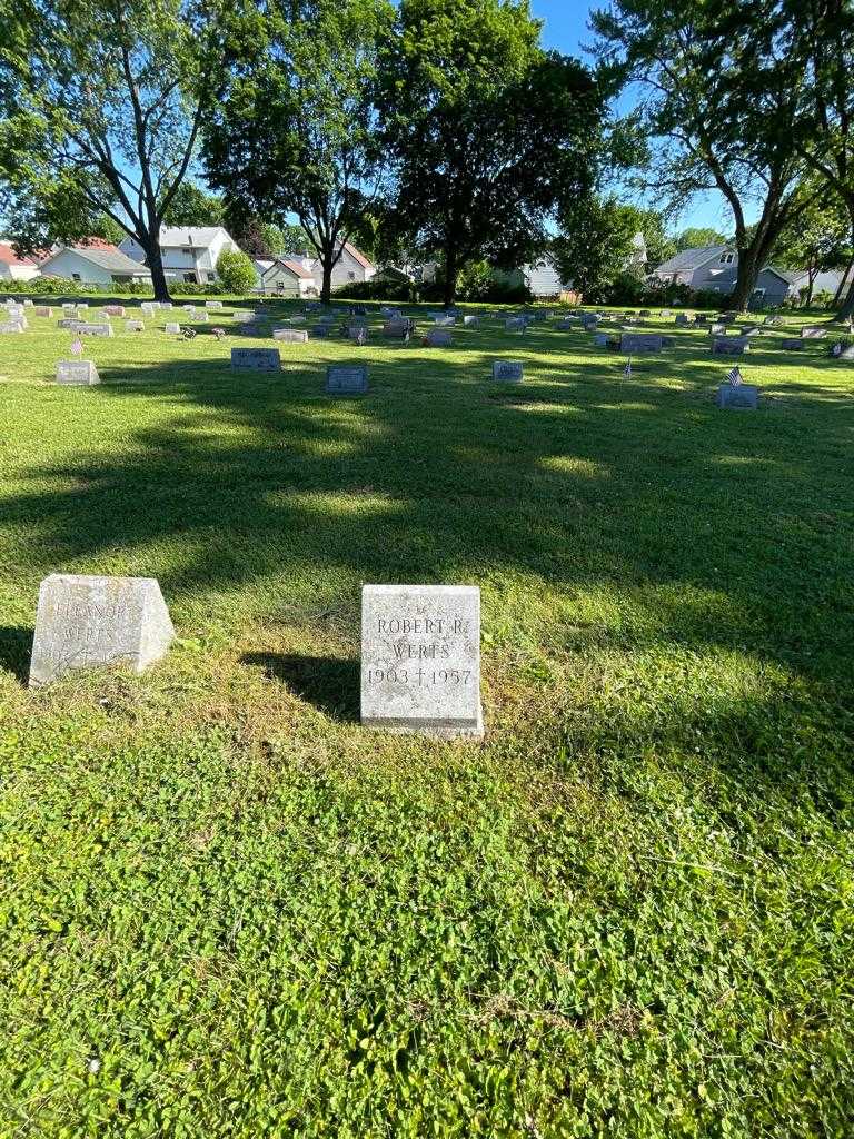 Robert R. Werts's grave. Photo 1