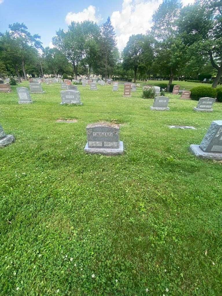 Phillip A. Gustke's grave. Photo 1
