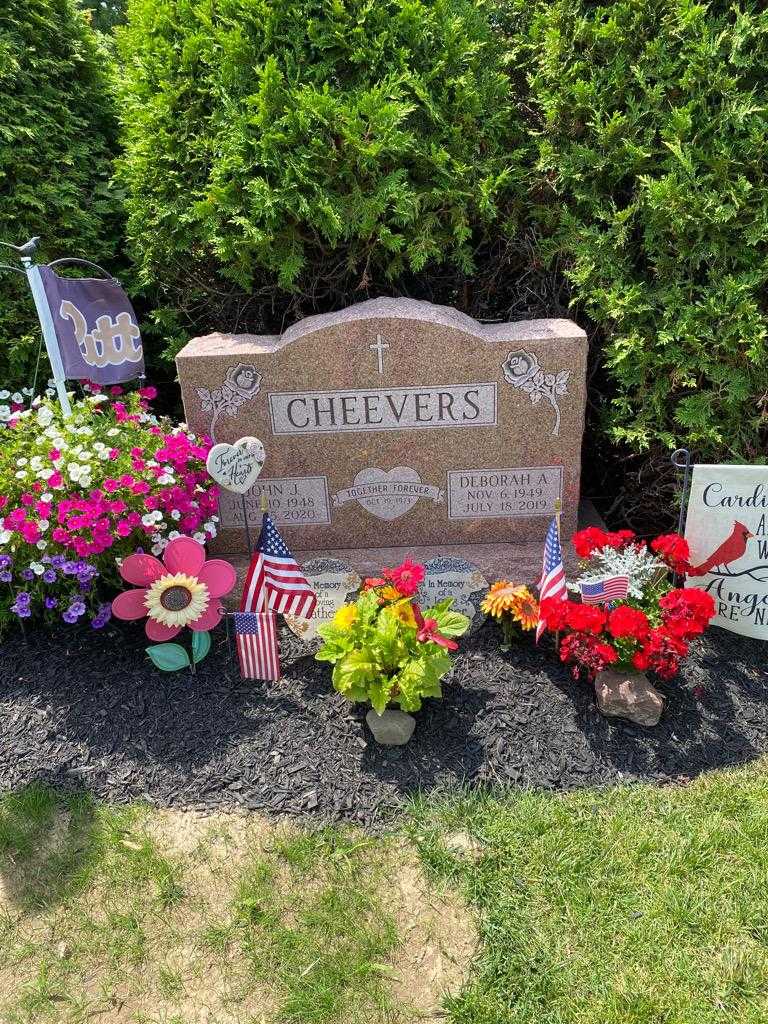 John J. Cheevers's grave. Photo 2