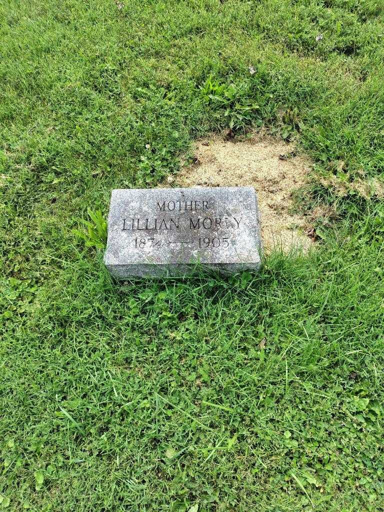 Lillian Morey's grave. Photo 2
