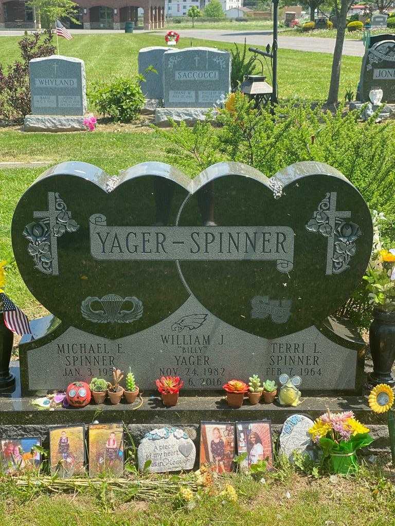 Michael Spinner's grave. Photo 4