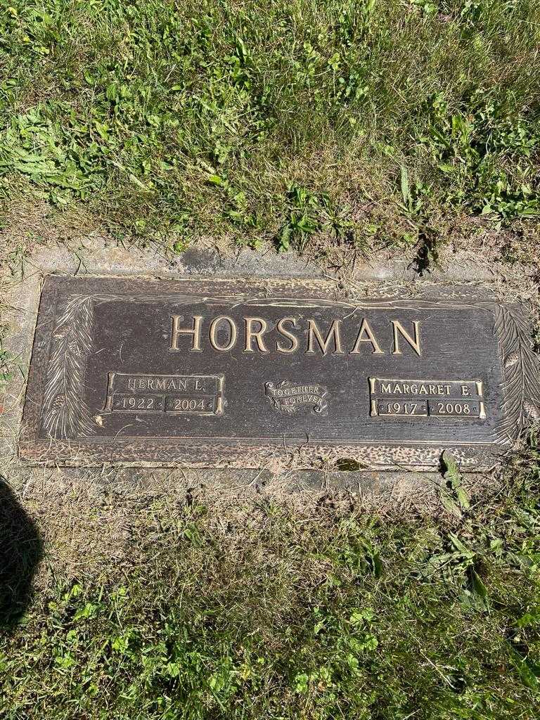 Margaret E. Horsman's grave. Photo 3