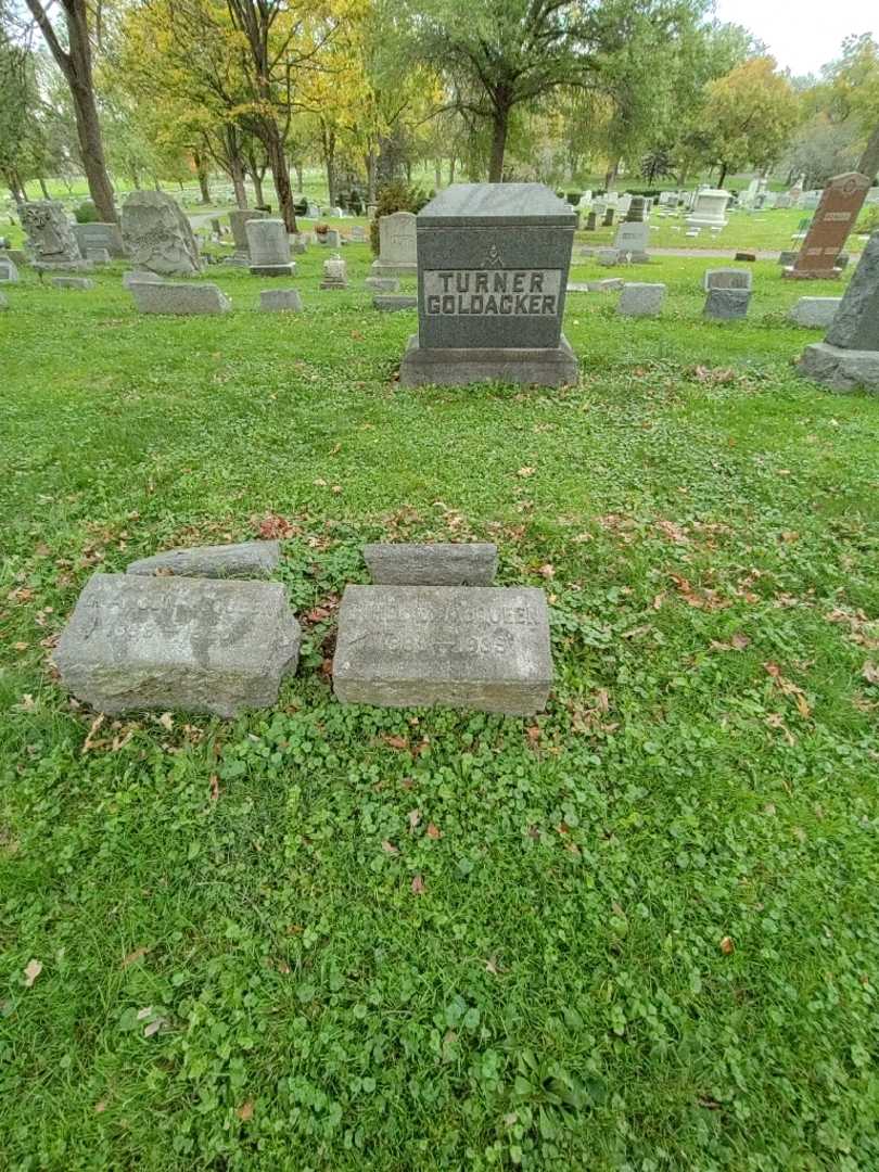 Ethel M. Mcqueen's grave. Photo 1