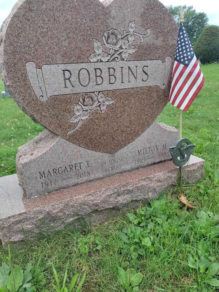 Margaret T. Robbins's grave. Photo 3