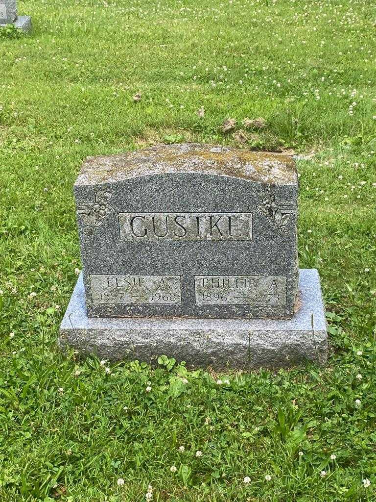 Elsie A. Gustke's grave. Photo 3