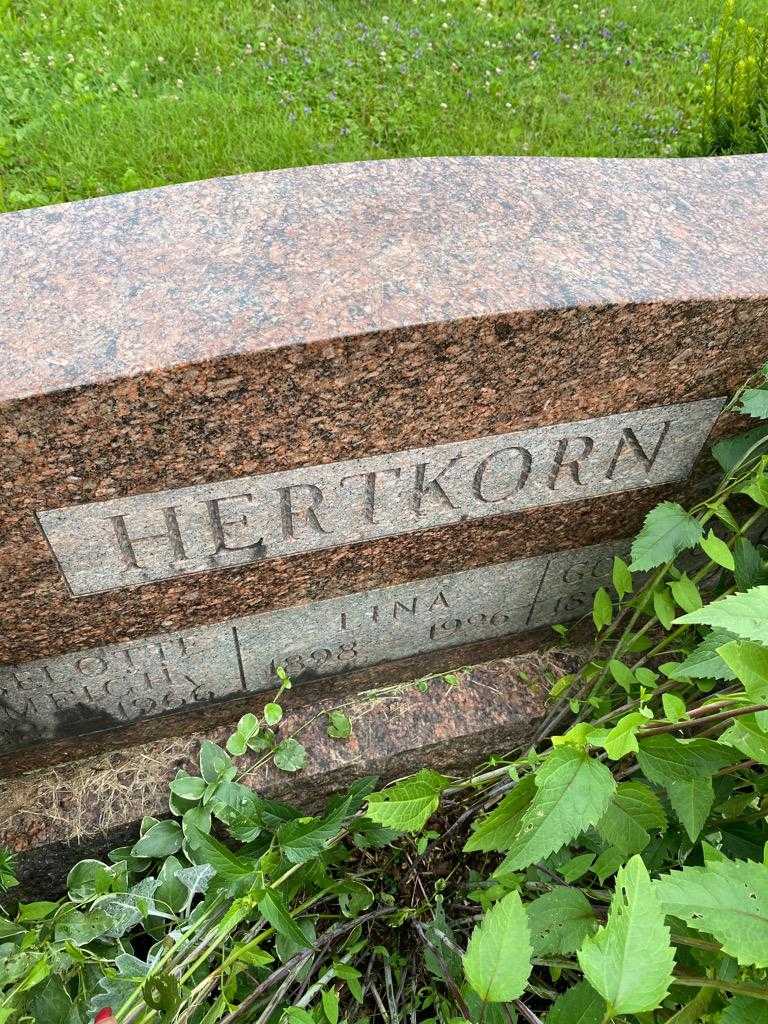 Gottlob C. Hertkorn's grave. Photo 2