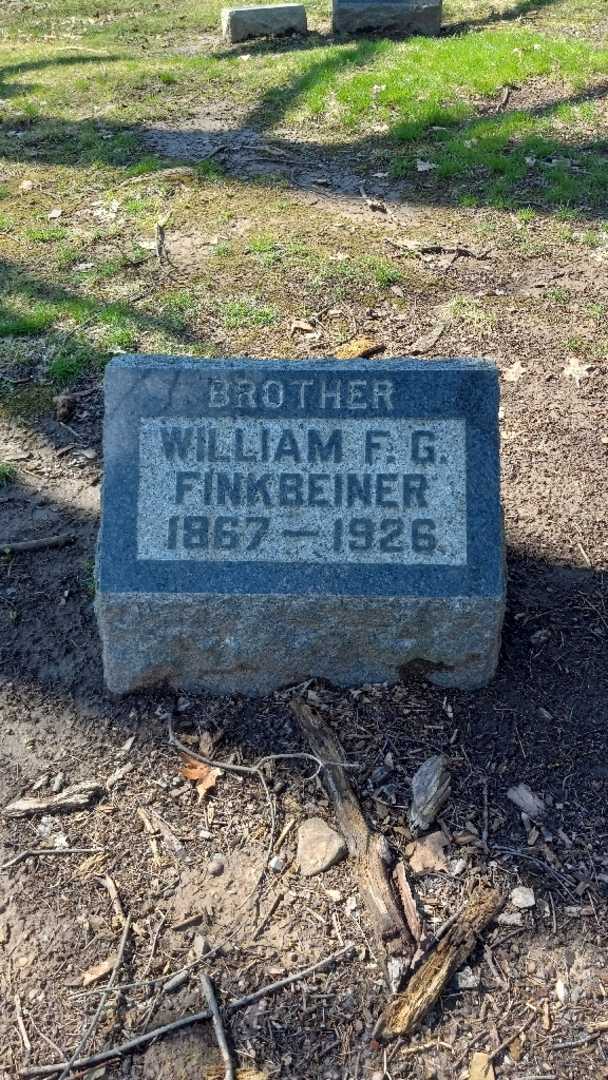 Philippine Finkbeiner's grave. Photo 1