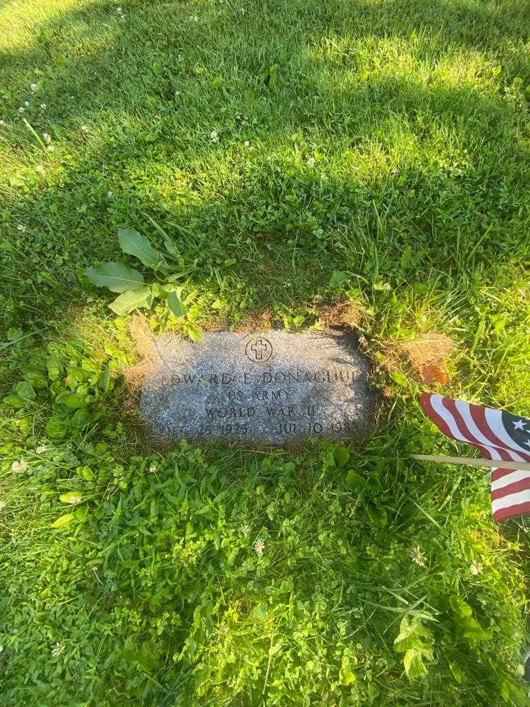 Edward E. Donaghue's grave. Photo 1
