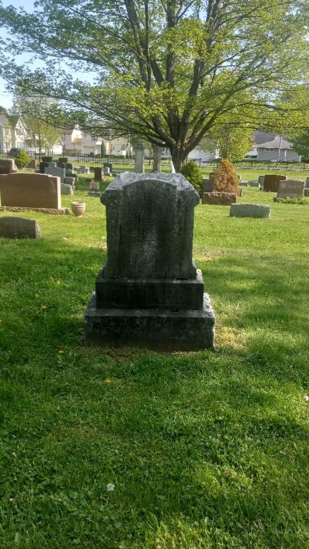 Frederick Scharr's grave. Photo 2