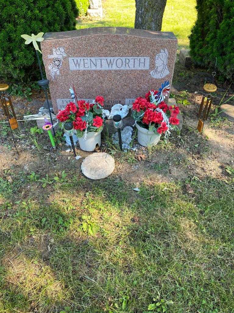 Frank J. Wentworth Senior's grave. Photo 2