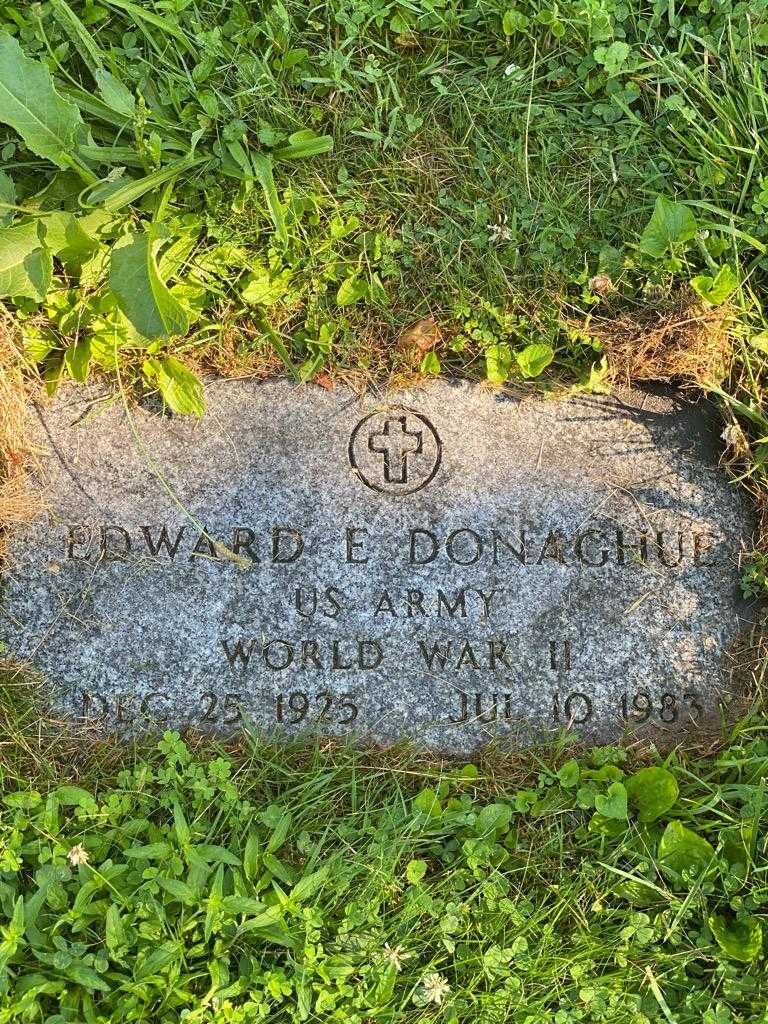 Edward E. Donaghue's grave. Photo 3