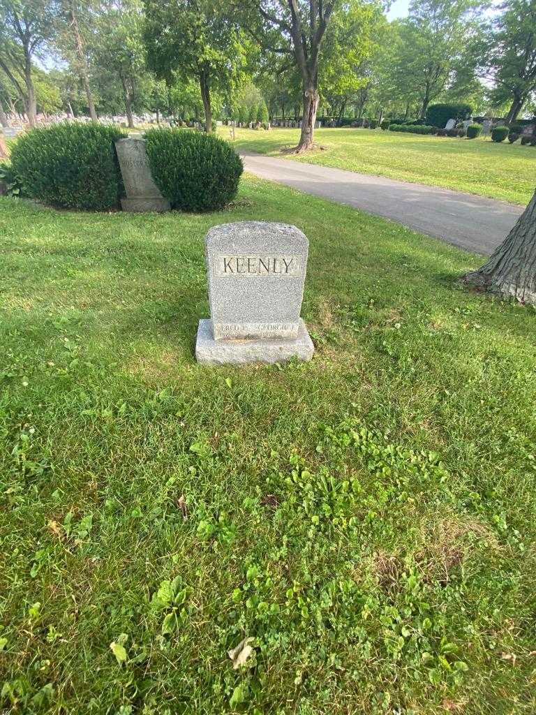 Georgie E. Keenly's grave. Photo 1