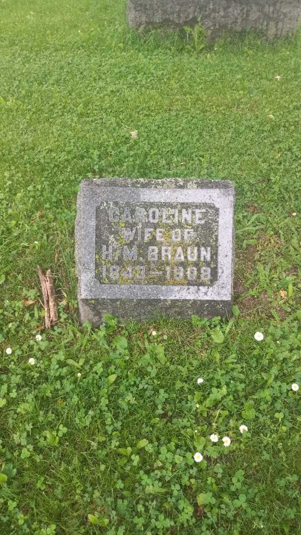 Caroline Brown's grave. Photo 3
