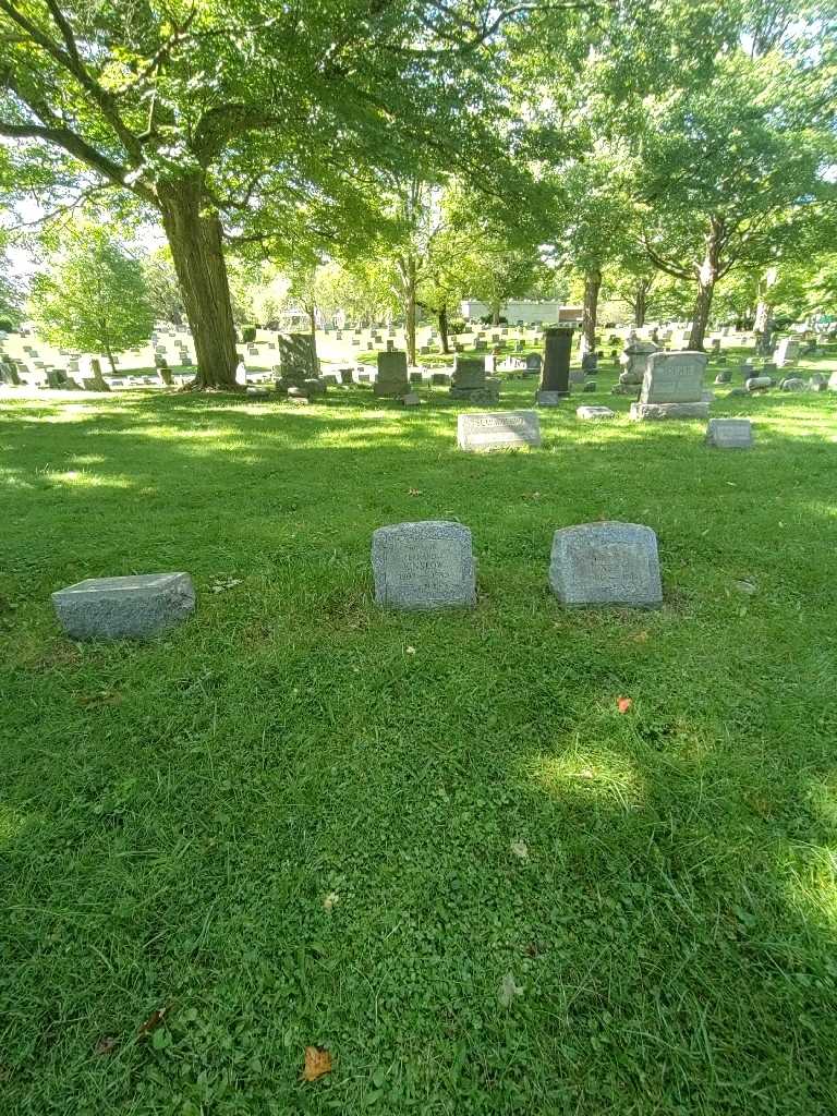 Bernard J. Kinslow Junior's grave. Photo 1