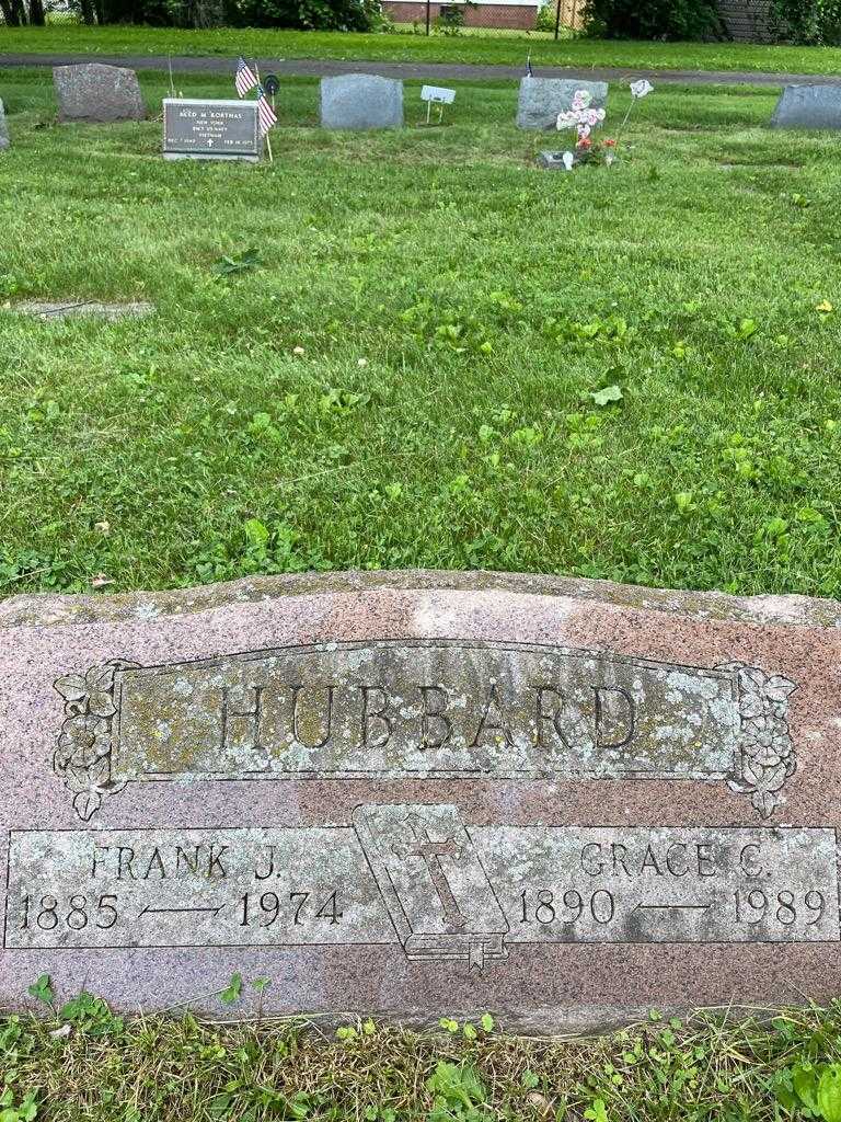 Grace C. Hubbard's grave. Photo 3