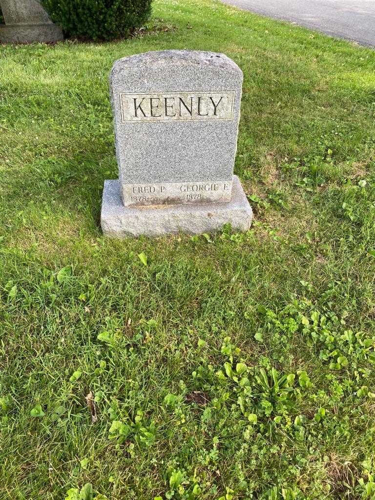 Georgie E. Keenly's grave. Photo 2