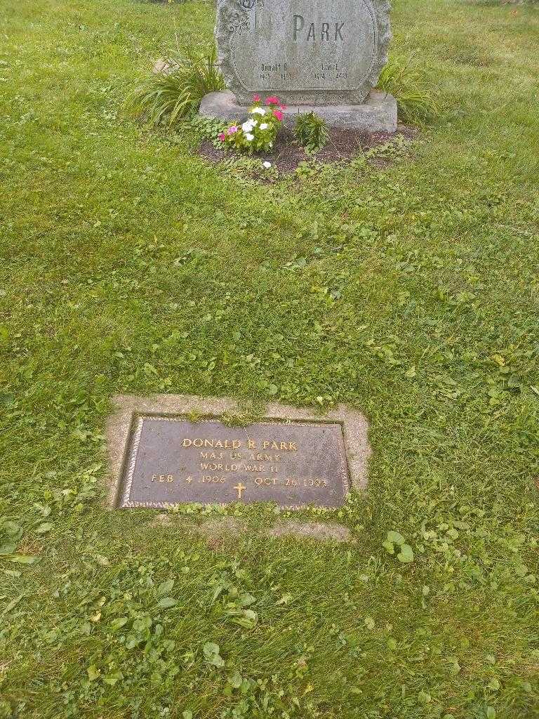 Donald R. Park's grave. Photo 2