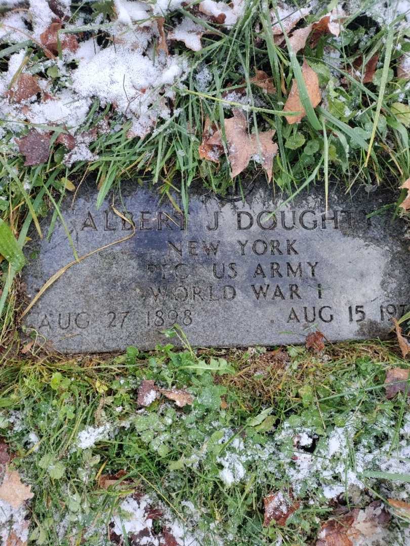 Albert J. Doughty's grave. Photo 3