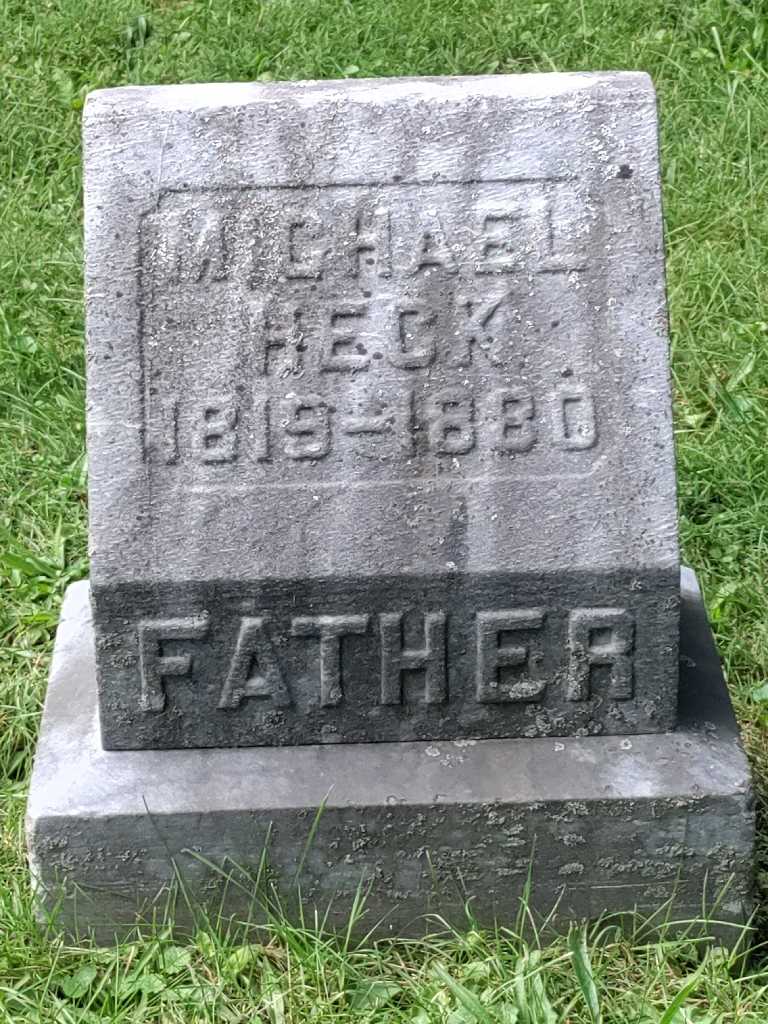 Michael Heck's grave. Photo 3