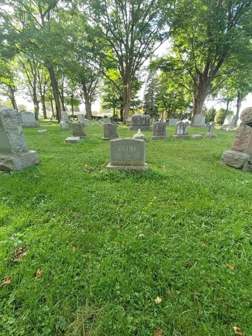 Herbert F. Tyrell's grave. Photo 1