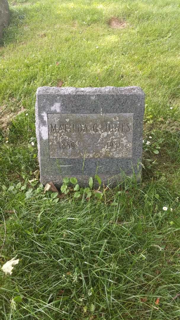 Matilda G. Jones's grave. Photo 2