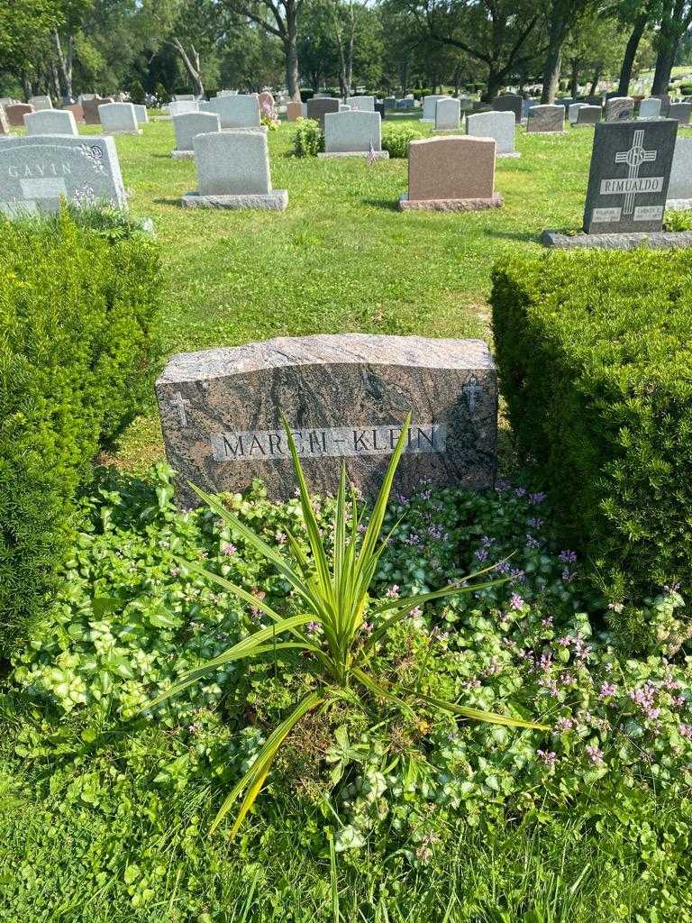 Irma O. March's grave. Photo 2