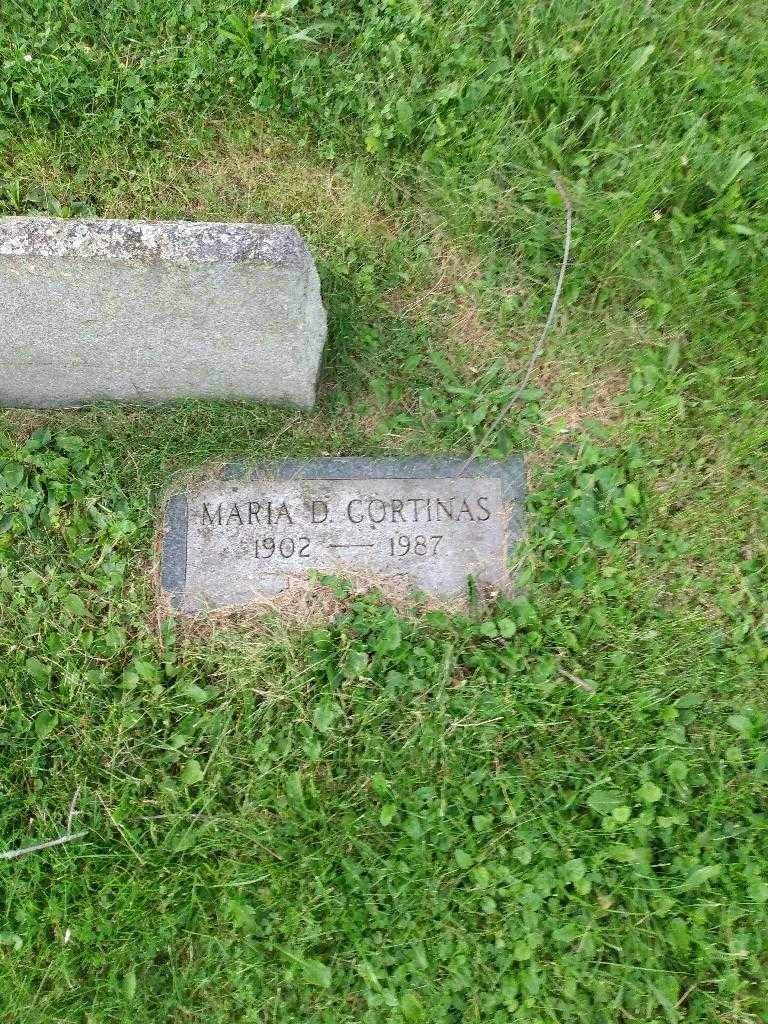 Maria D. Cortinas's grave. Photo 2