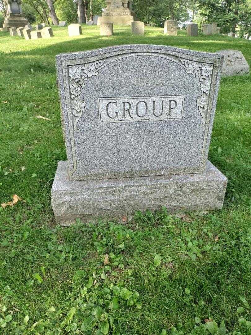 Edward F. Group's grave. Photo 4