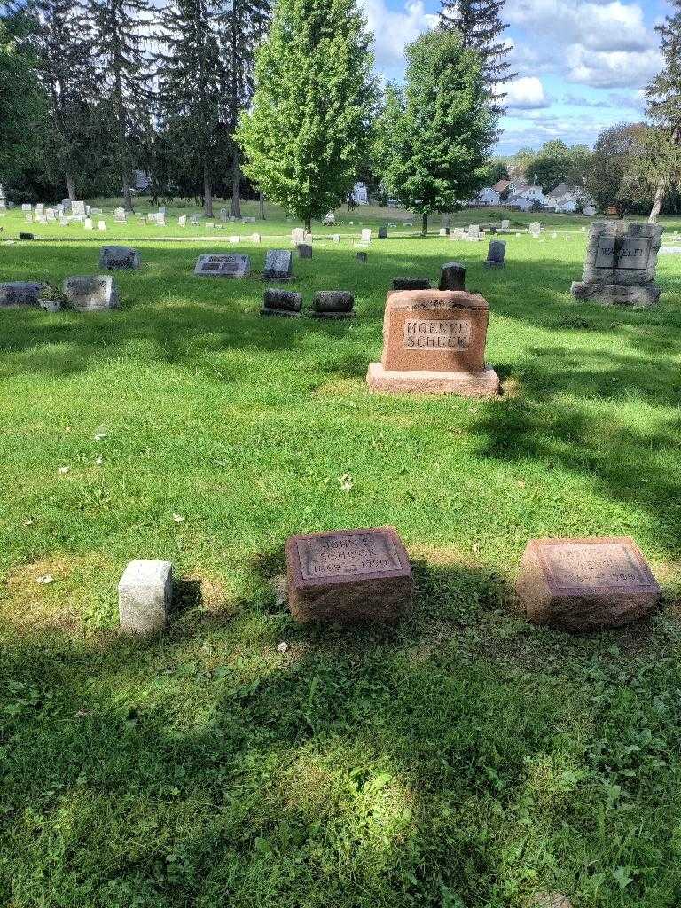 John F. Schuck's grave. Photo 1