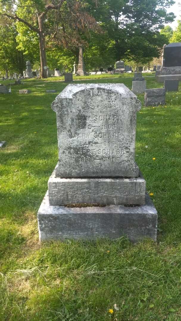 Albert E. Scharr's grave. Photo 3