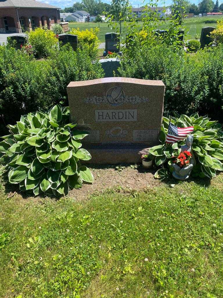 George E. Hardin's grave. Photo 2