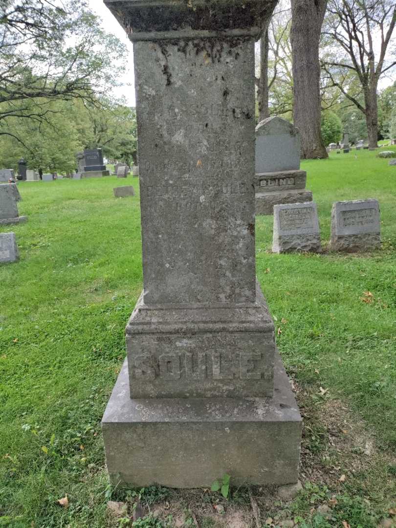 Betsey Soule's grave. Photo 2