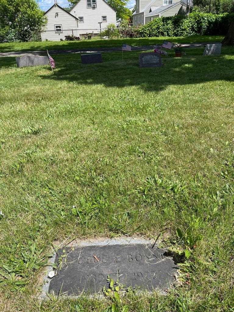 George E. Bonner's grave. Photo 2