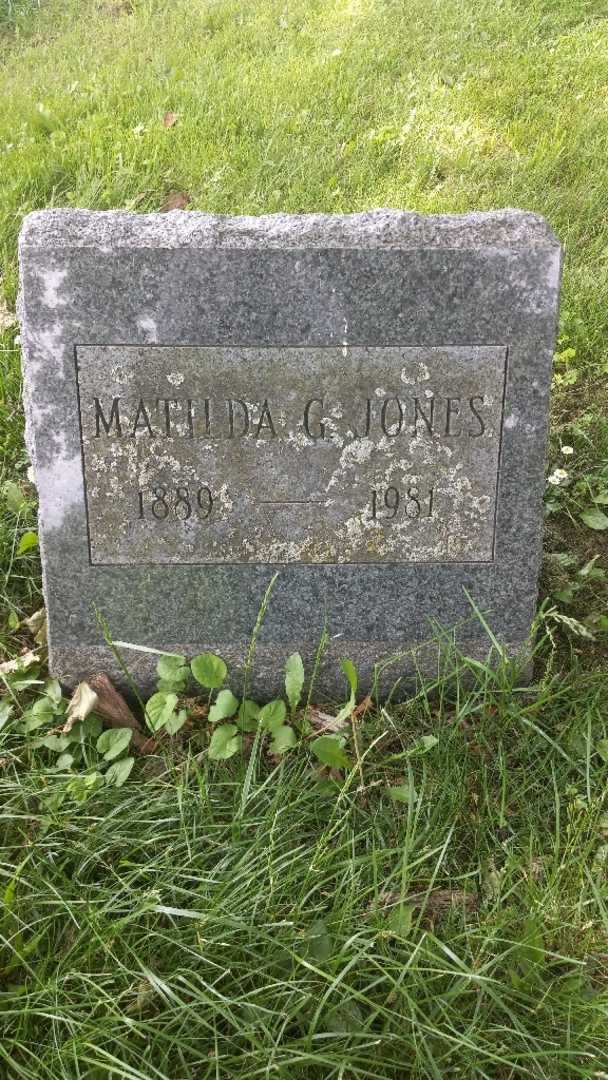 Matilda G. Jones's grave. Photo 3
