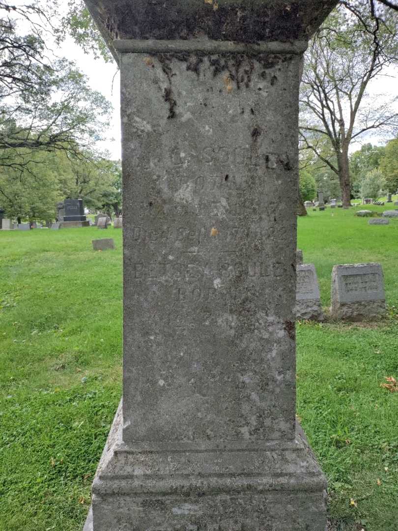 J. G. Soule's grave. Photo 3