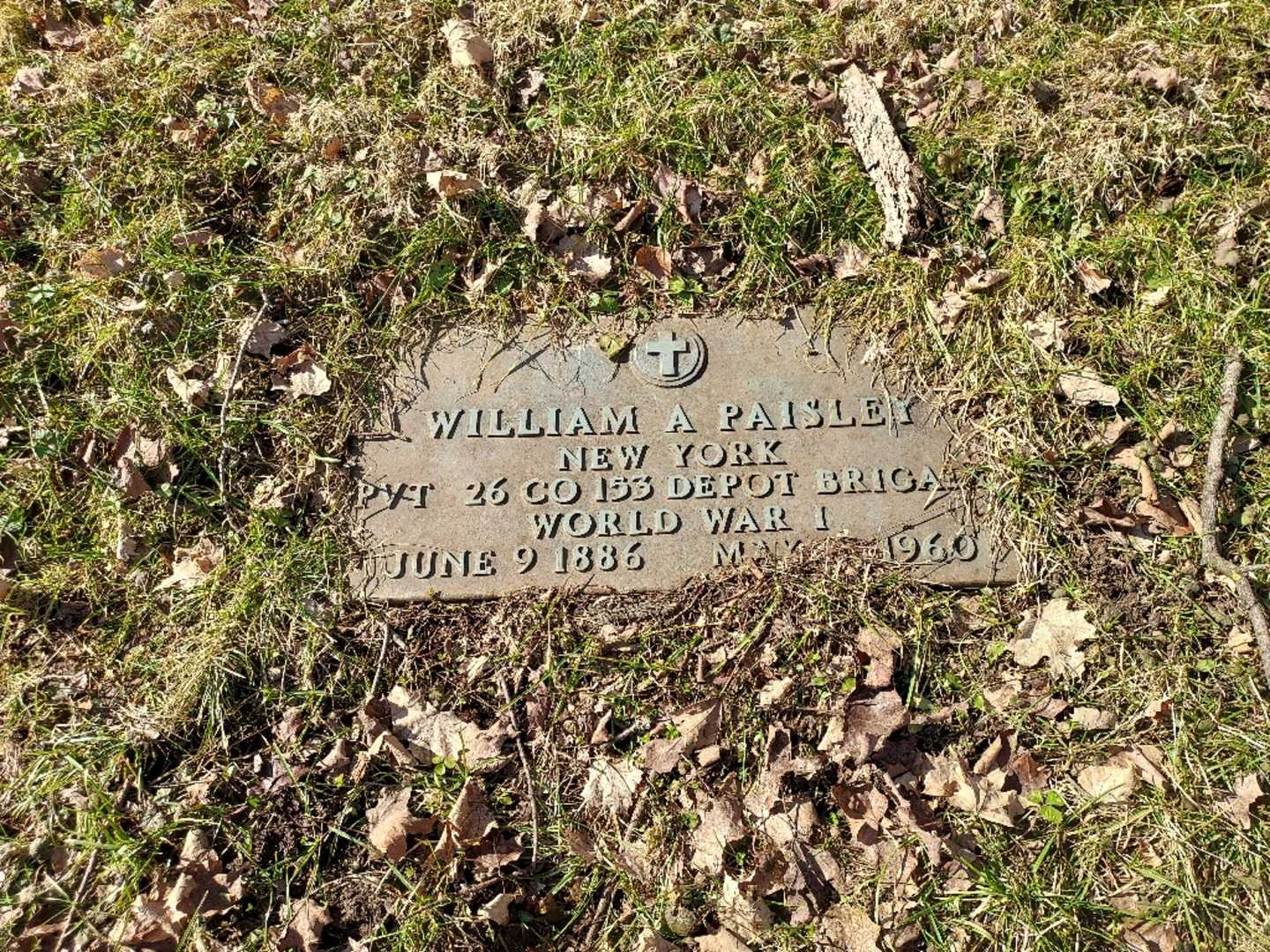 John L. Maurer's grave. Photo 12