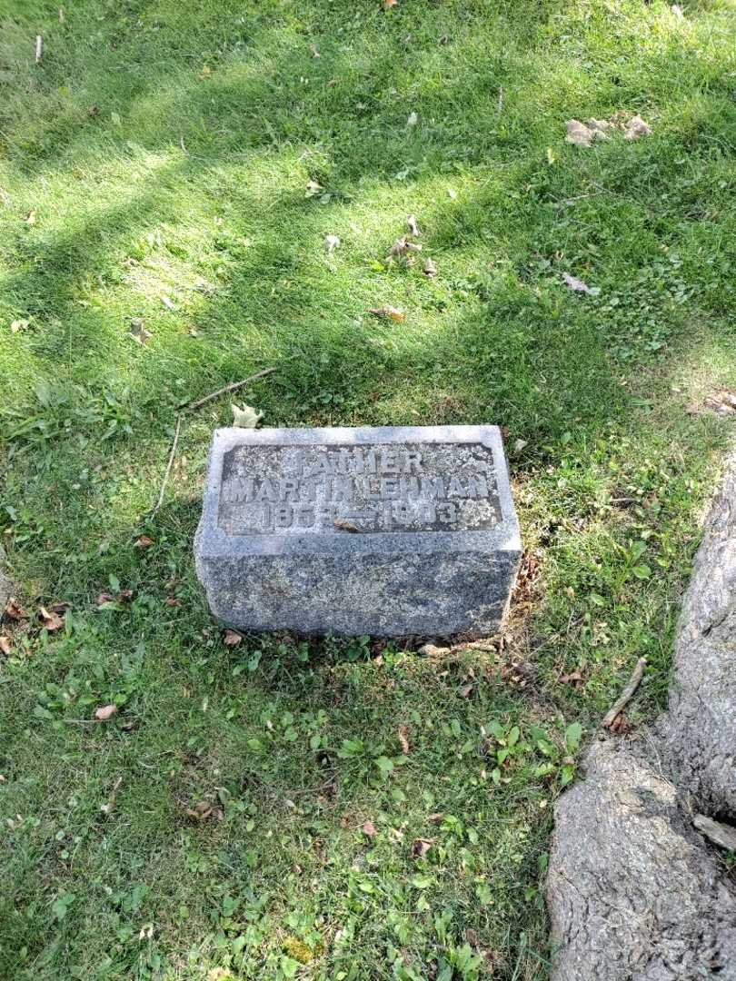 Martin Lehman's grave. Photo 3