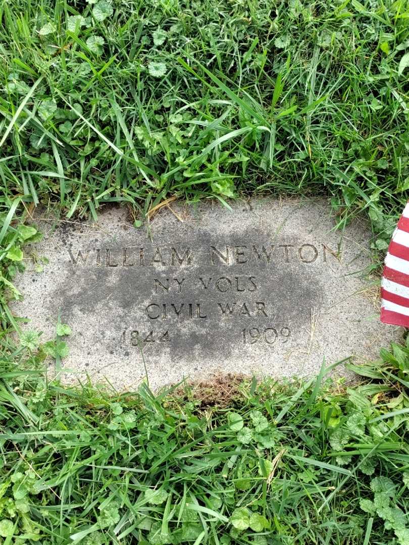 William Newton's grave. Photo 3