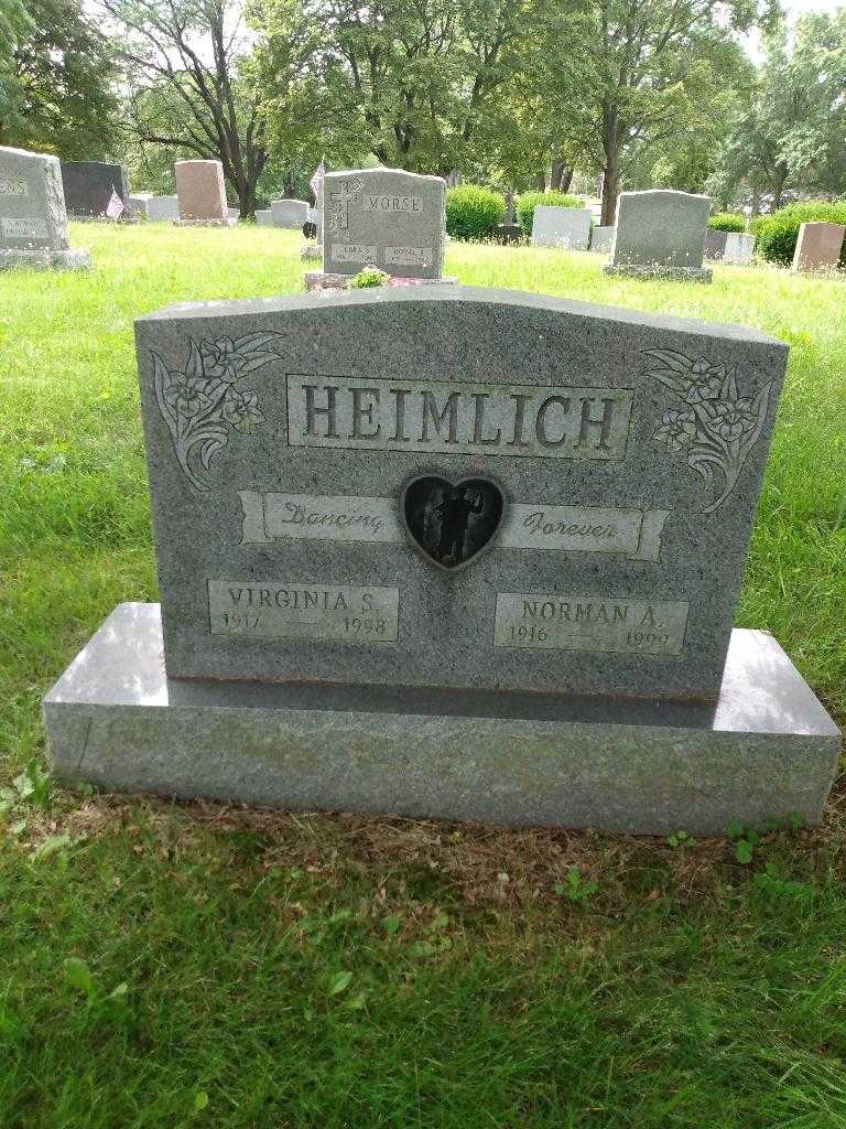 Norman A. Heimlich's grave. Photo 1