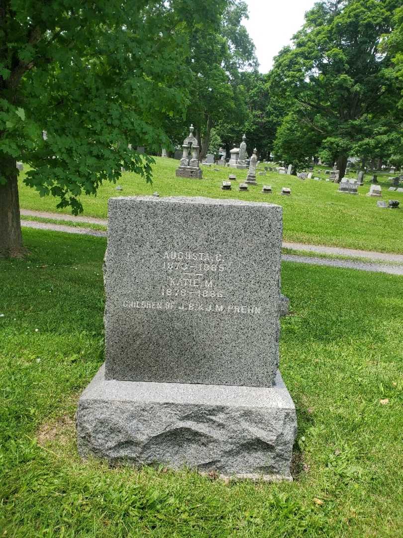 Augusta C. Prehn's grave. Photo 2