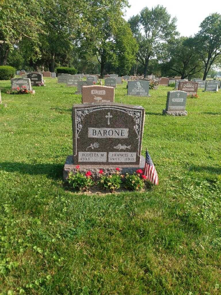 Francis A. Barone's grave. Photo 1