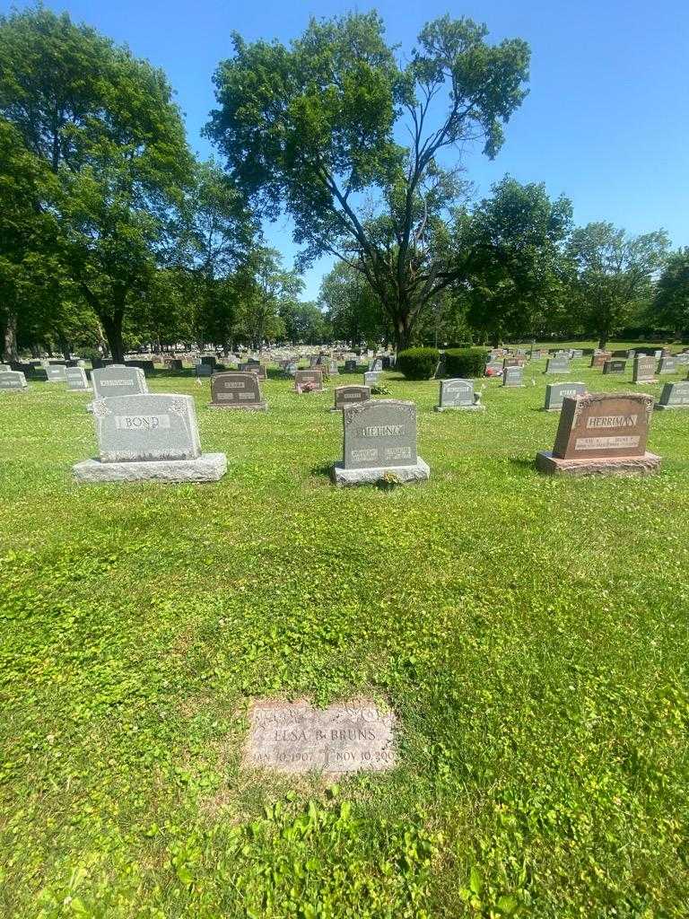 Elsa B. Bruns's grave. Photo 1